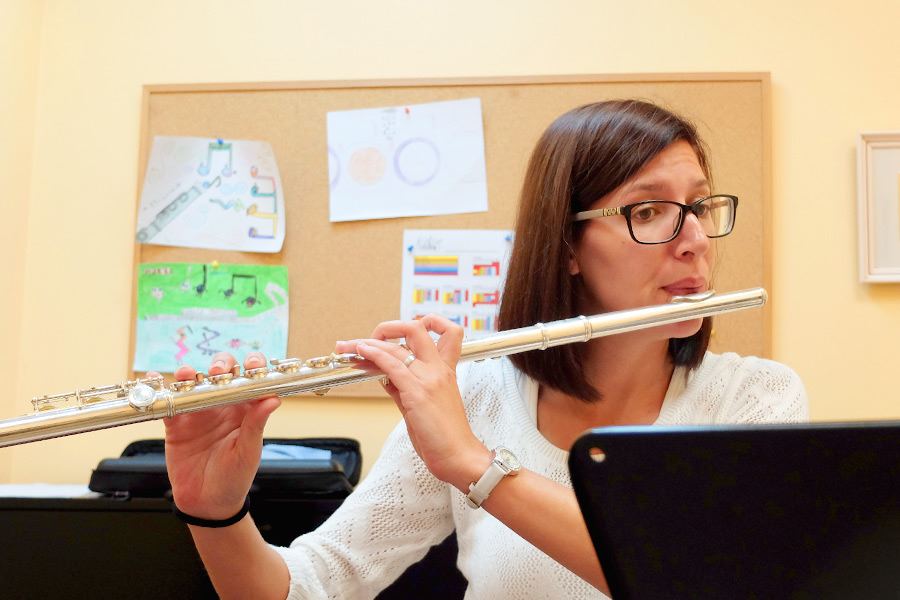 Profesor de música en Tarragona Irina-Miralvés---flauta-travessera